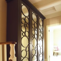 Bubble-wardrobe-RBF_Conner_01-250x250 Bubble-wardrobe-RBF_Conner_01-250x250