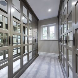 Metro-250x250 Metro-250x250